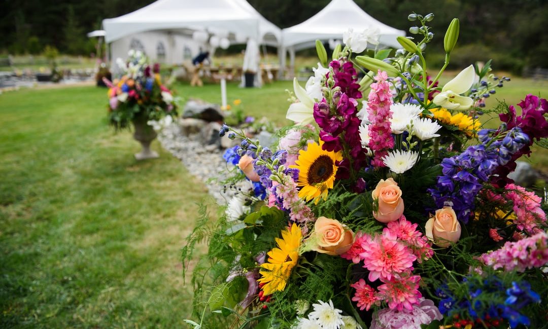 mariage sous-chapiteau